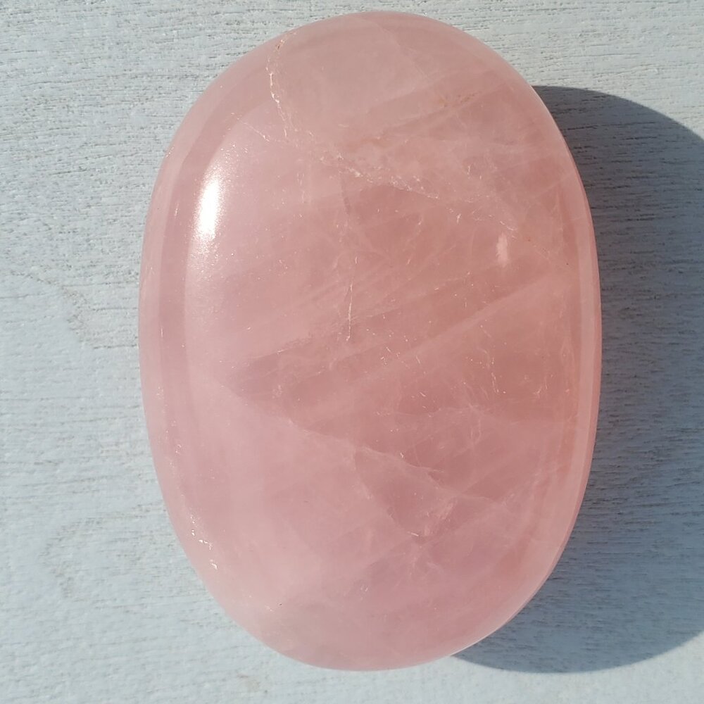 Rose Quartz Palm Pillow Stone Pink (V1)